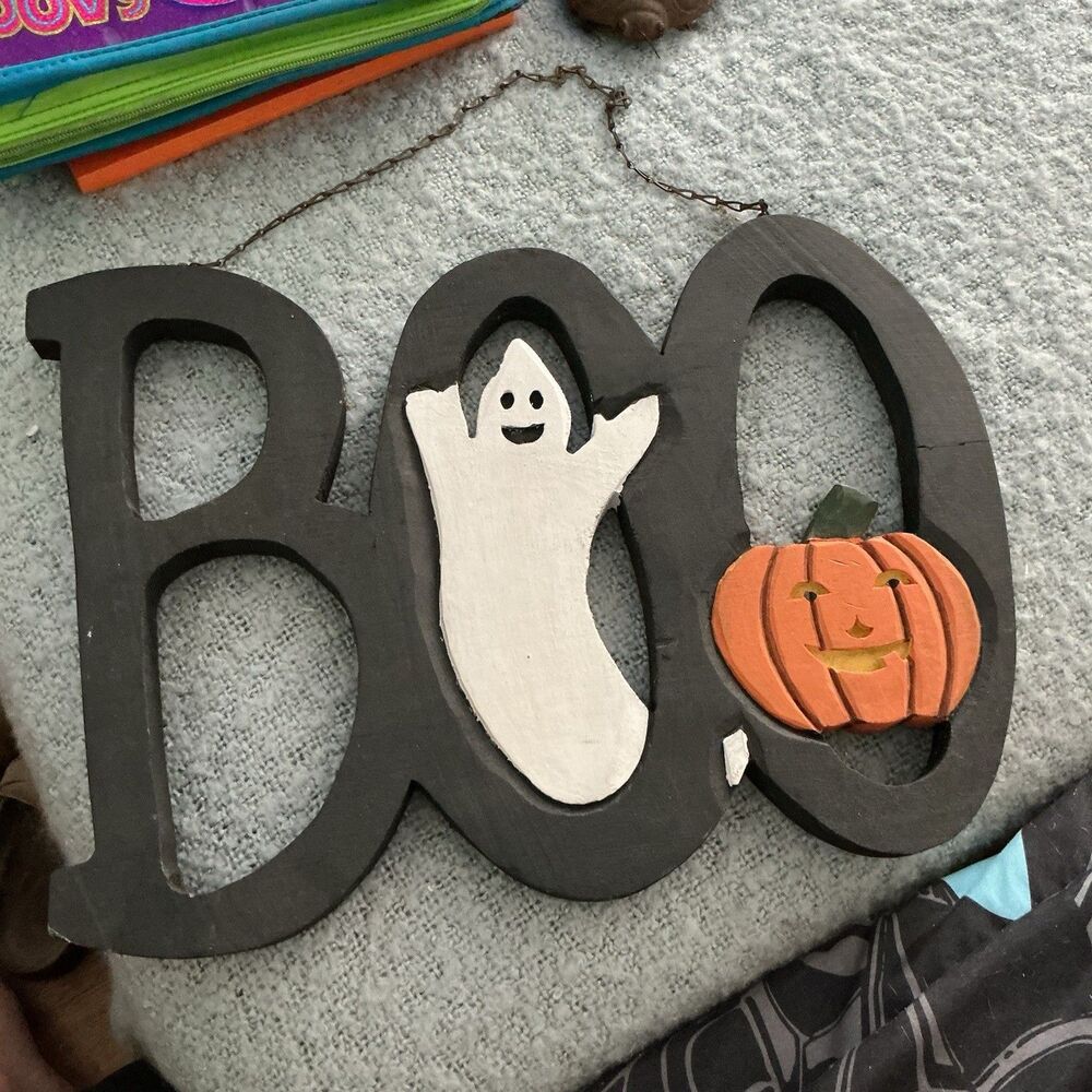 Handmade Wood BOO Halloween Wall Sign Ghost Pumpkin Folk Art 16x11 Vintage